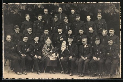 Foto gruppenbild von - foto-ak,